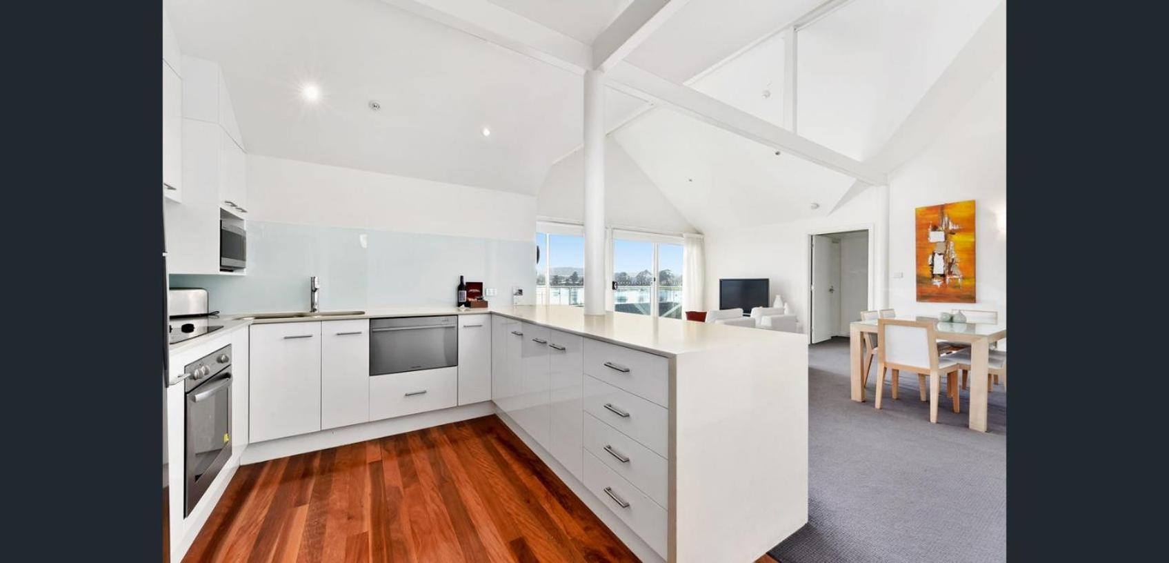 York Cove Hotel จอร์จทาวน์ ภายนอก รูปภาพ