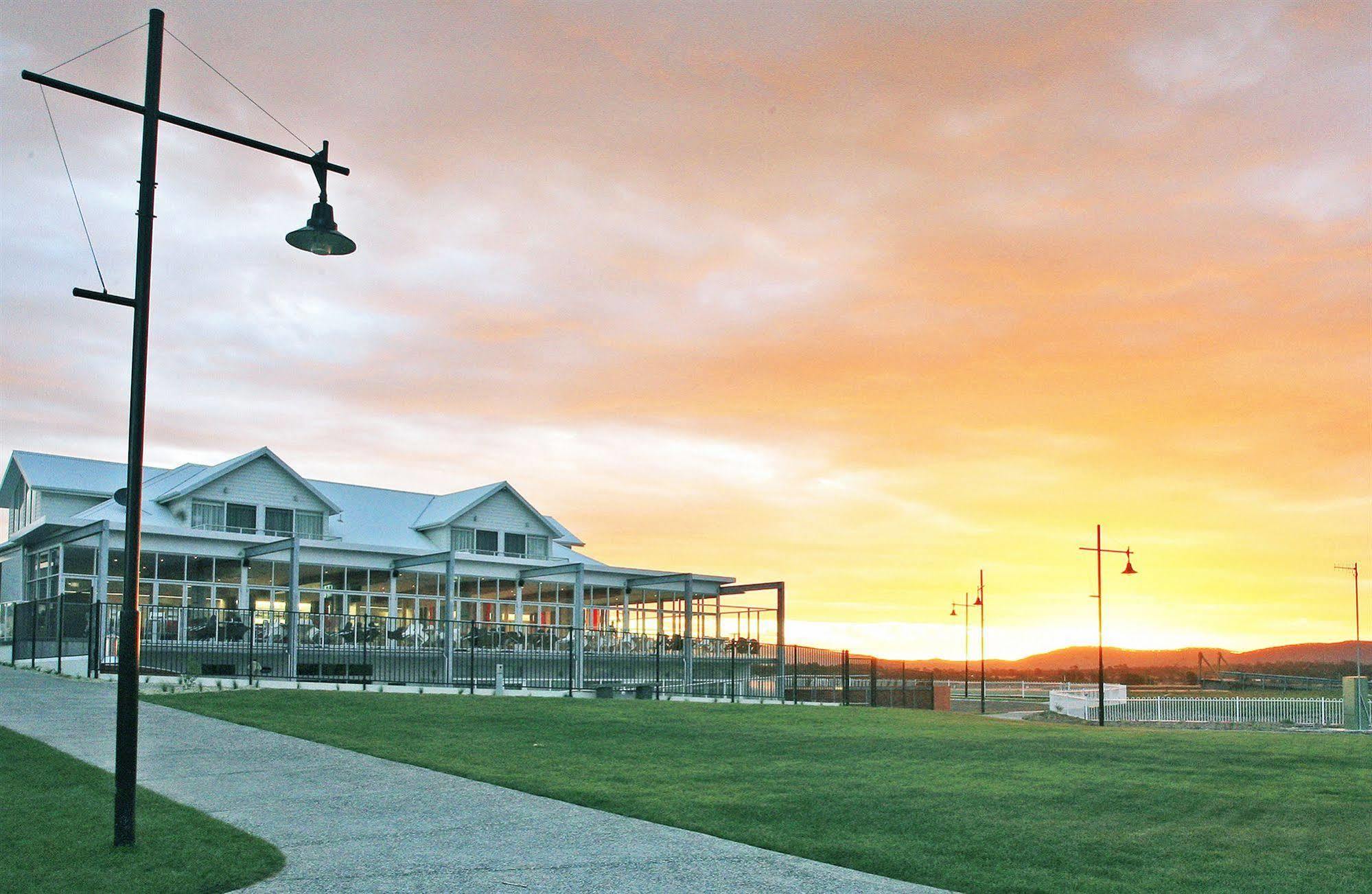 York Cove Hotel จอร์จทาวน์ ภายนอก รูปภาพ